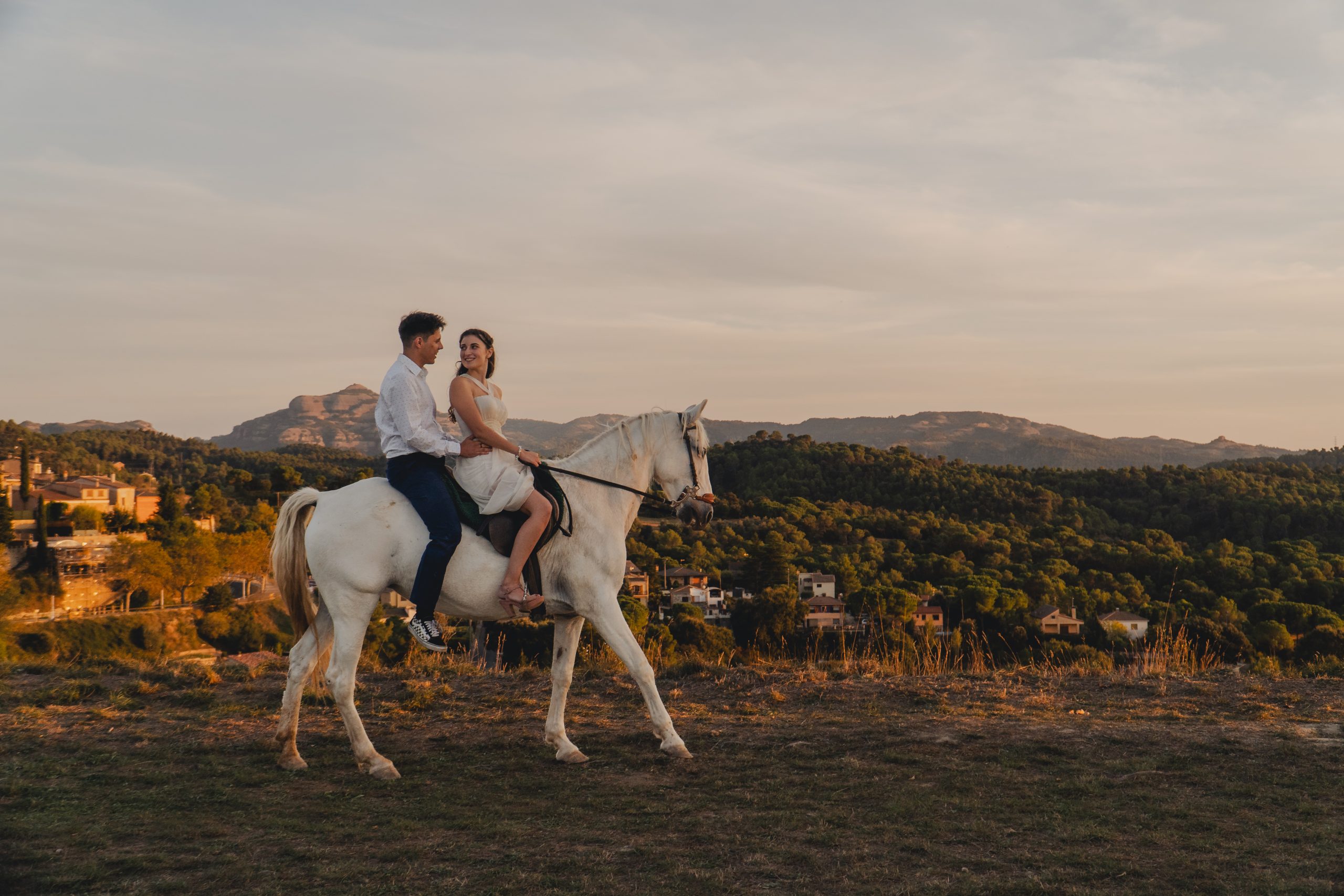 Preboda a caballo en Talalmanca
