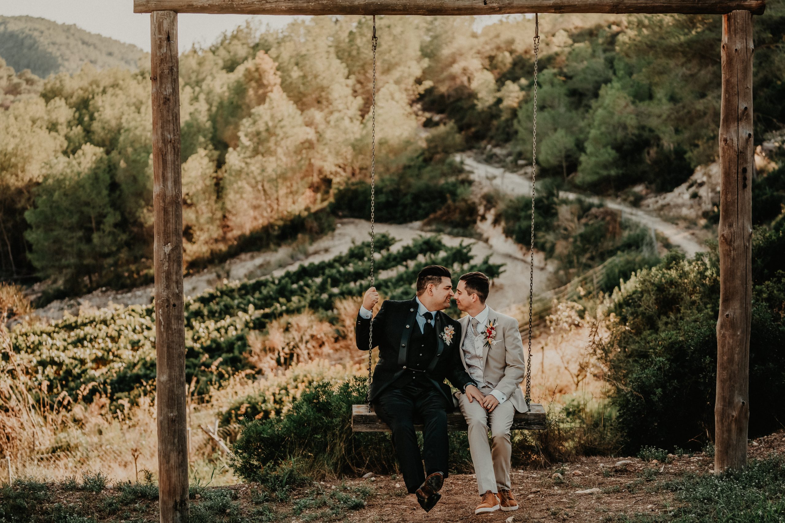 pareja de novios en Masía Pou de la Vinya